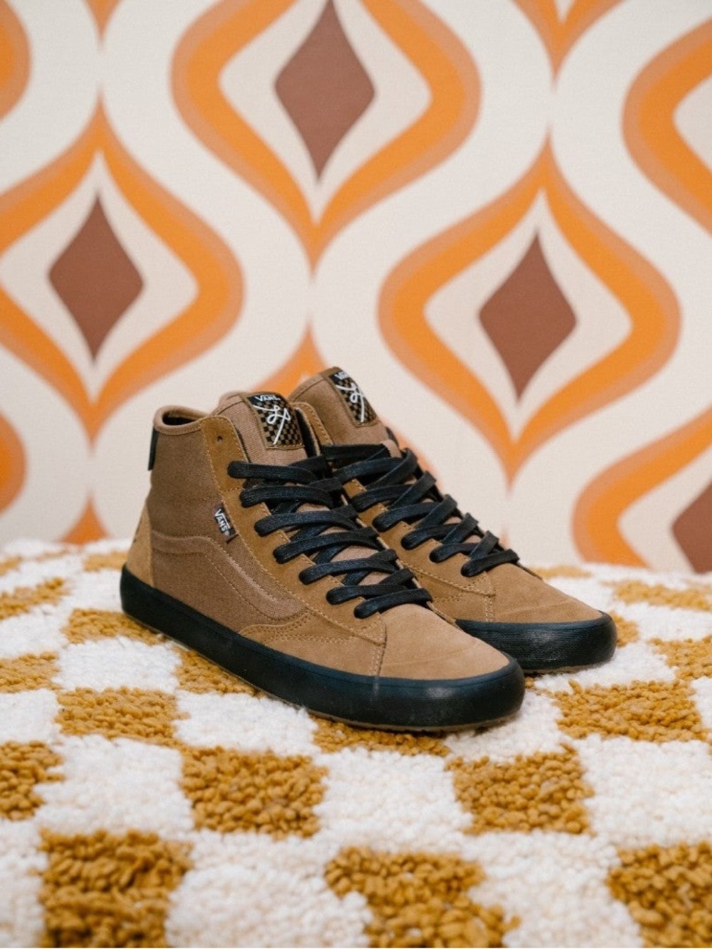 Vans ‘Lizzie’ Lizzie Armanto x Vans Collection in Dirt Brown W 7, M 5.5